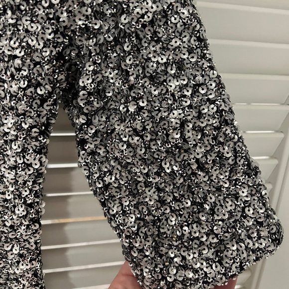 Alice + Olivia Sequin Strong-Shoulder Mock-Neck Dress - Picture 6 of 9